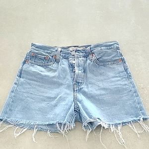 Levis wedgie shorts